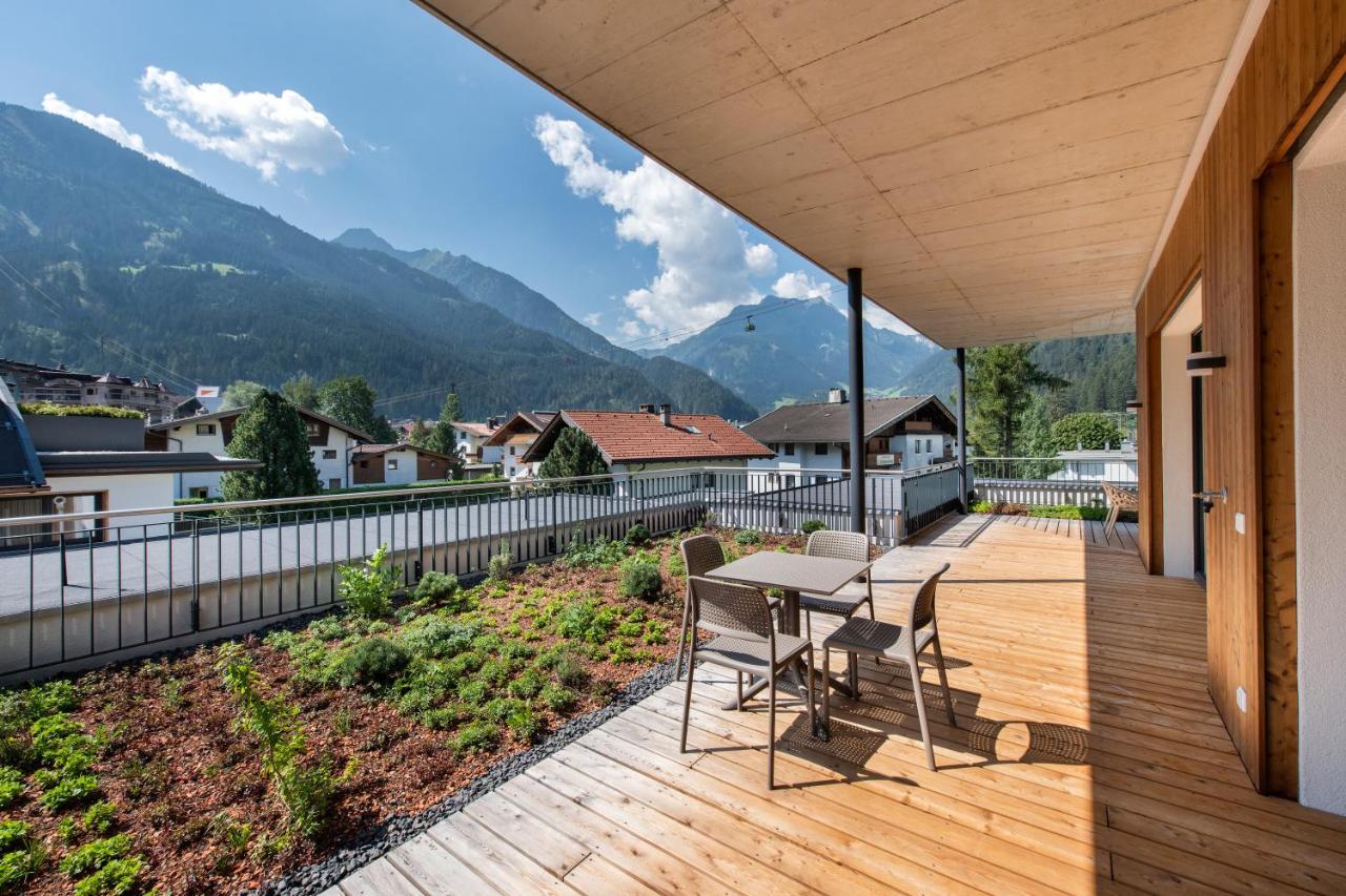 Manni Village - Lifestyle Apartments Майрхофен Экстерьер фото